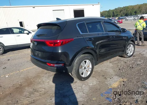 2017 Kia Sportage Lx z USA, uszkodzony, nr VIN KNDPM3ACXH7294233